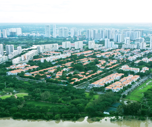 Phu My Hung – Covered in green